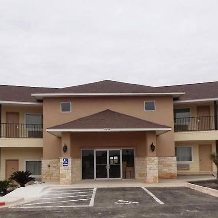 Hotel Cotulla Dış mekan fotoğraf